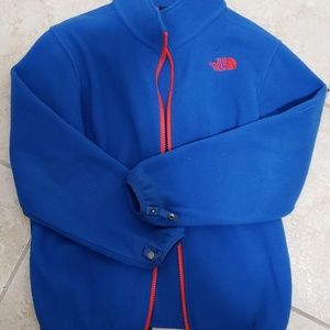 The North Face Jackets & Coats - The North Face boys jacket size Medium The North Face Jackets & Coats - The North Face boys jacket size Medium